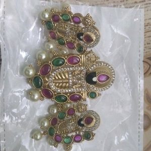 PENDANT With Ear Rings