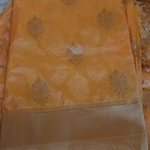 New Banarasi Saree Without Blouse Piece