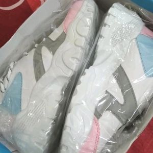 Sneakers For Women (White)