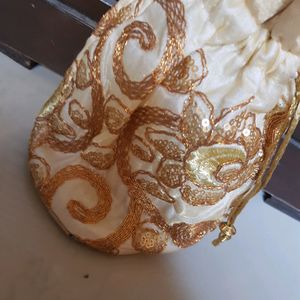 Small Bag To Carry With Saree.