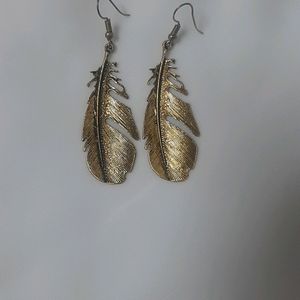 Feather Earrings- Golden