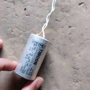 Fan Capacitor