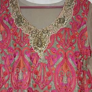 Party Wear  Kurti Suit In Excellent Condition