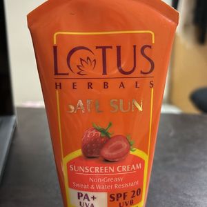 Lotus safe Sunscreen