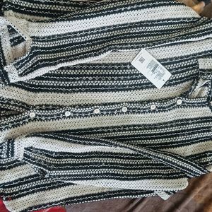 Black and White Crochet Knit Striped Full Sleeves