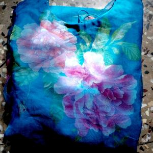 Organza Lbow Hands Kurthi Un Used  Floral Print