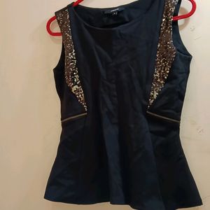 Black Crop Top Sleeveless Branded