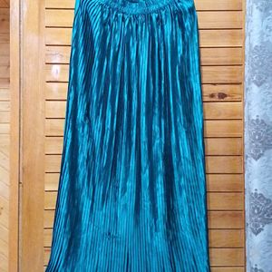 Beautiful Teal Satin Pleated Maxi Skirt