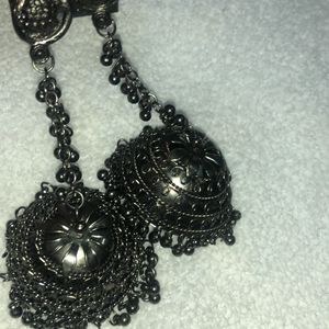 Black Metal Jhumki