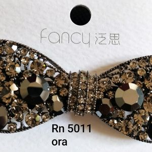 5011 - - Korean Diamond Hair Clip