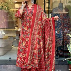 New Staylish Fashion Designer Dress Beautiful Dres