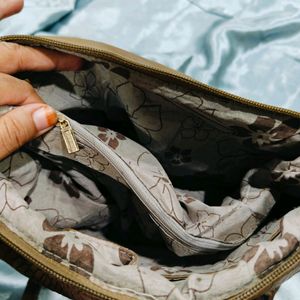 Imported Crocodile 🐊 Print Hand Bag