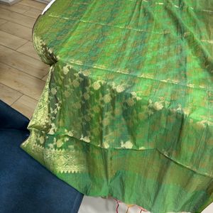 Green Mehndi Banarasi Dupatta..