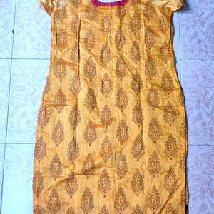 New Tops Kurti  Yellow Colour M Size