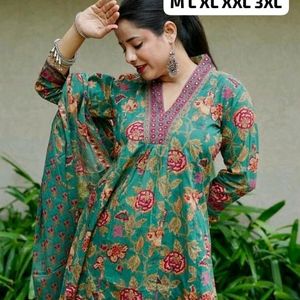 Beautiful Floral Design Kurta Set With Dupatta