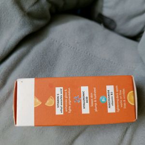 Vitamin  C Dark Spot Corrector Serum