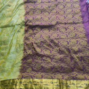 Cream With Grapes 🍇 colour Silk Saree