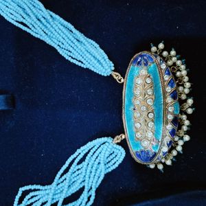 Blue and Gold Kundan Jewelry Set