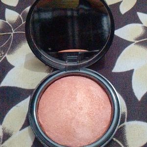 M.A.C Shimmer BLUSH