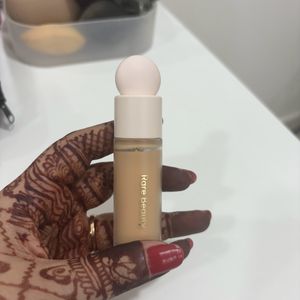 Rare Beauty Concealer- 250W