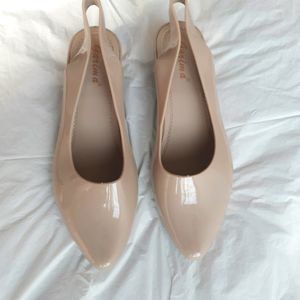 Classy Ballerina (Nude Mules)