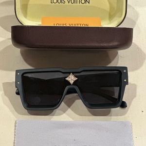 Authentic Louis Vuitton Cyclone Sunglasses