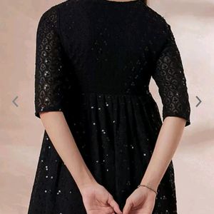 chikankari Kurti