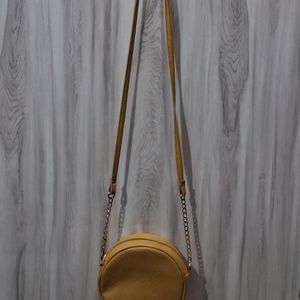 Mustard Slingbag