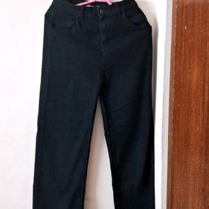 VERO MODA Black Jeans From Myntra