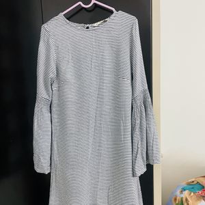 Zara Midi With Flare Sleeves Grey And White