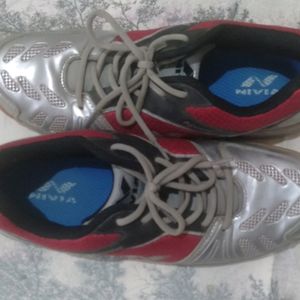 Nivia Appeal Badminton Shoes