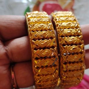 Beautiful 😍 Golden Bangles Set 😍😍