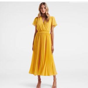 Forever New CHANTELLENWTPLEATEDMIDIDRESS