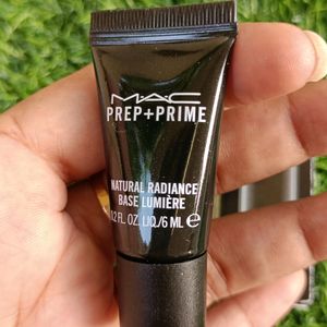 MAC PREP+PRIME NATURAL RADIANCE BASE LUMIERE