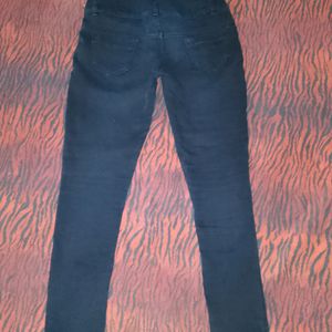 Streachable Jeans For Women And Girls