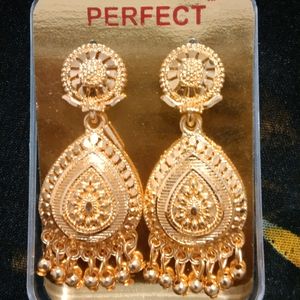 Gold Plated Eartops, Jhumka