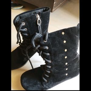 Black Stylish Women's Boots