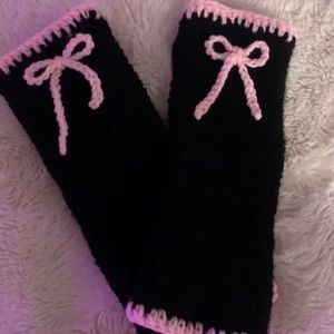 Crochet Hand Gloves