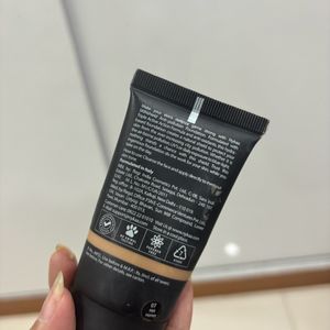 Nykaa Skin Shield Foundation- Hot Honey