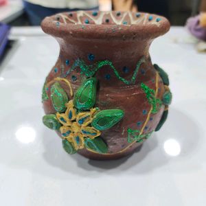 Small Pot