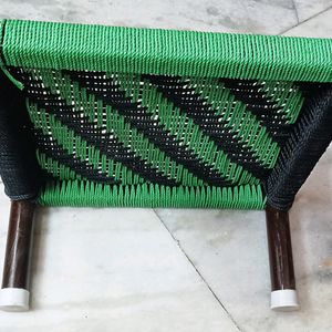 DESI IRON STOOL (PEDDI)