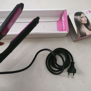 Hair Straightener With Adjustable Settings