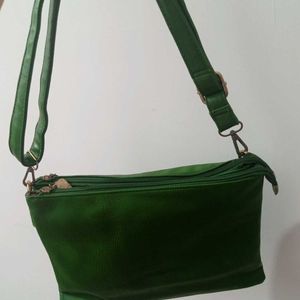 Green Hand Bag