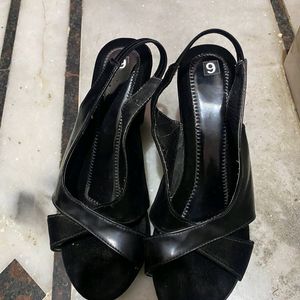 Women Black Sandals