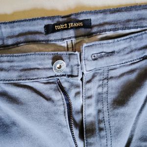 Twist Jeans