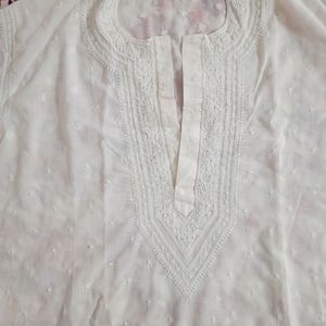 Men White Chikankari Kurta 2