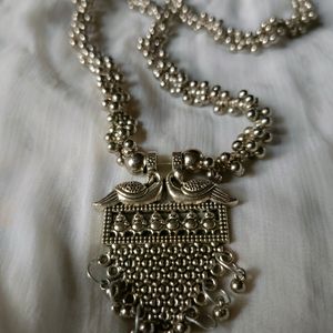 Oxcidice Necklace