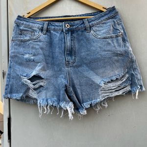 Ribbed High Waisted Shorts