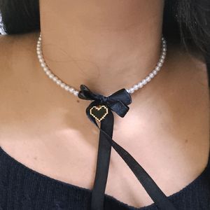 Peart Heart Necklace With Ribbon