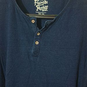 Men Navy Blue Solid Pure Cotton Henley Tshirt